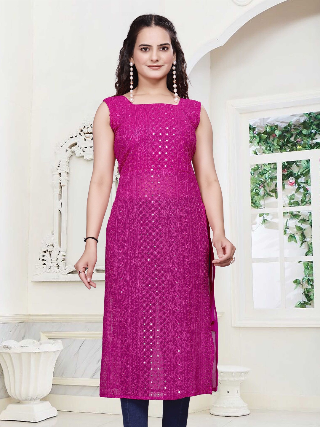 

PARROT CREATION Women Ethnic Motifs Embroidered Kurta, Pink