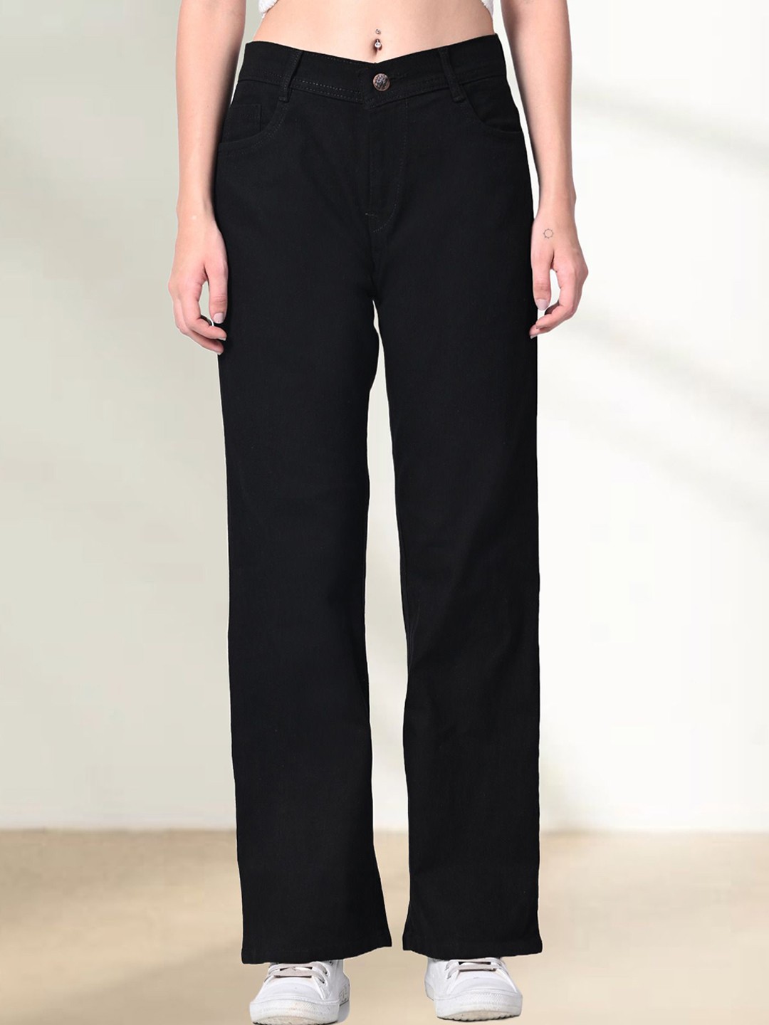 

LINARIA Women Cotton Classic Mid-Rise Relaxed Fit Jeans, Black