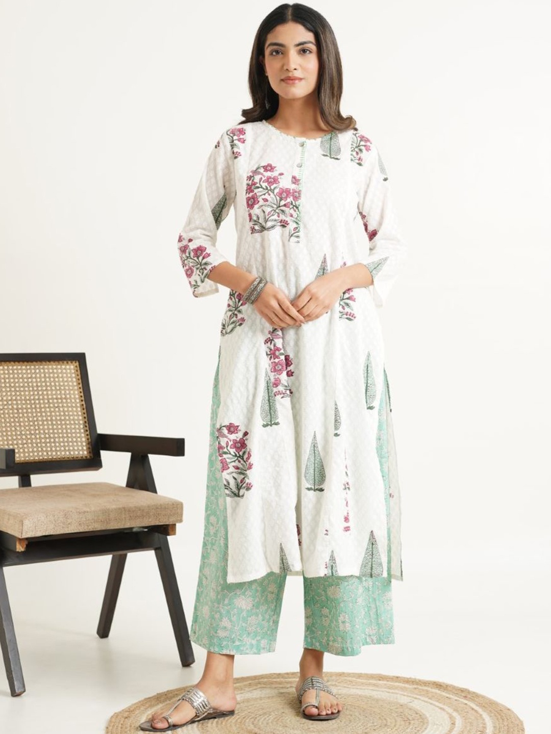 

GOODHAND Floral Printed Pure Cotton Round Neck A-Line Kurta With Palazzos, White
