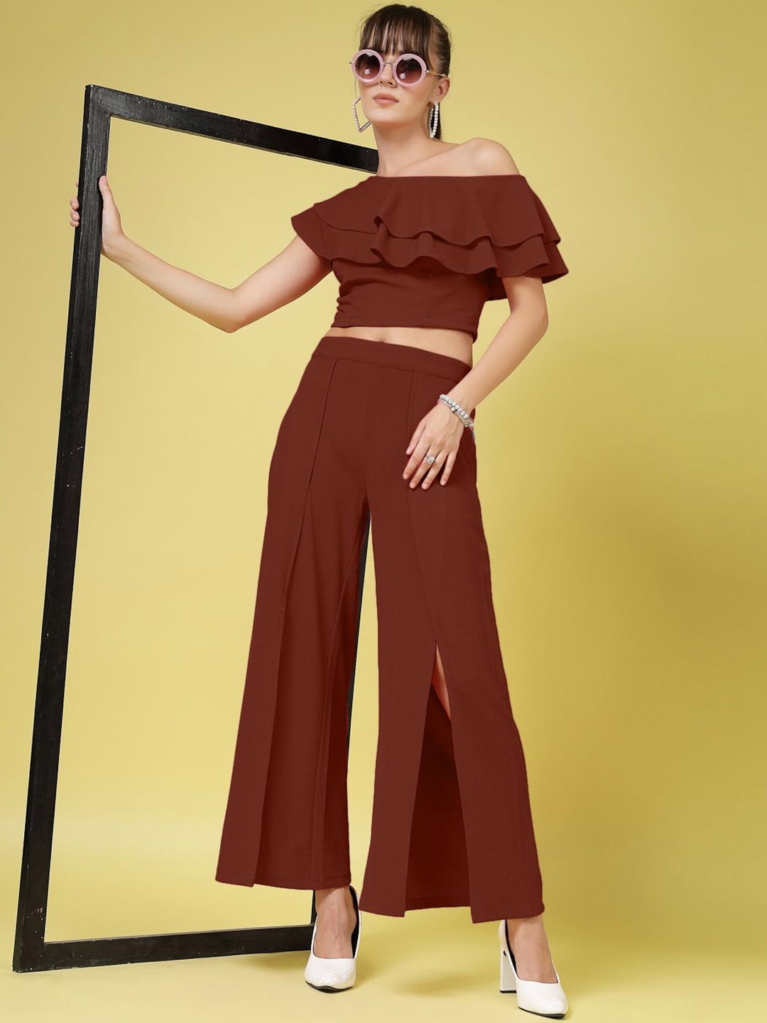

DressBerry One Shoulder Neck Crop Top With Trouser, Brown