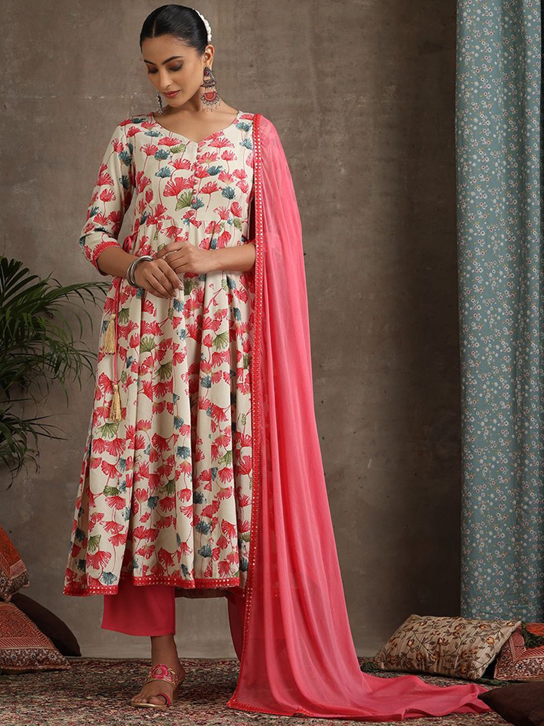

Khushal K Floral Printed V Neck Anarkali Kurta With Palazzos & Dupatta, Beige
