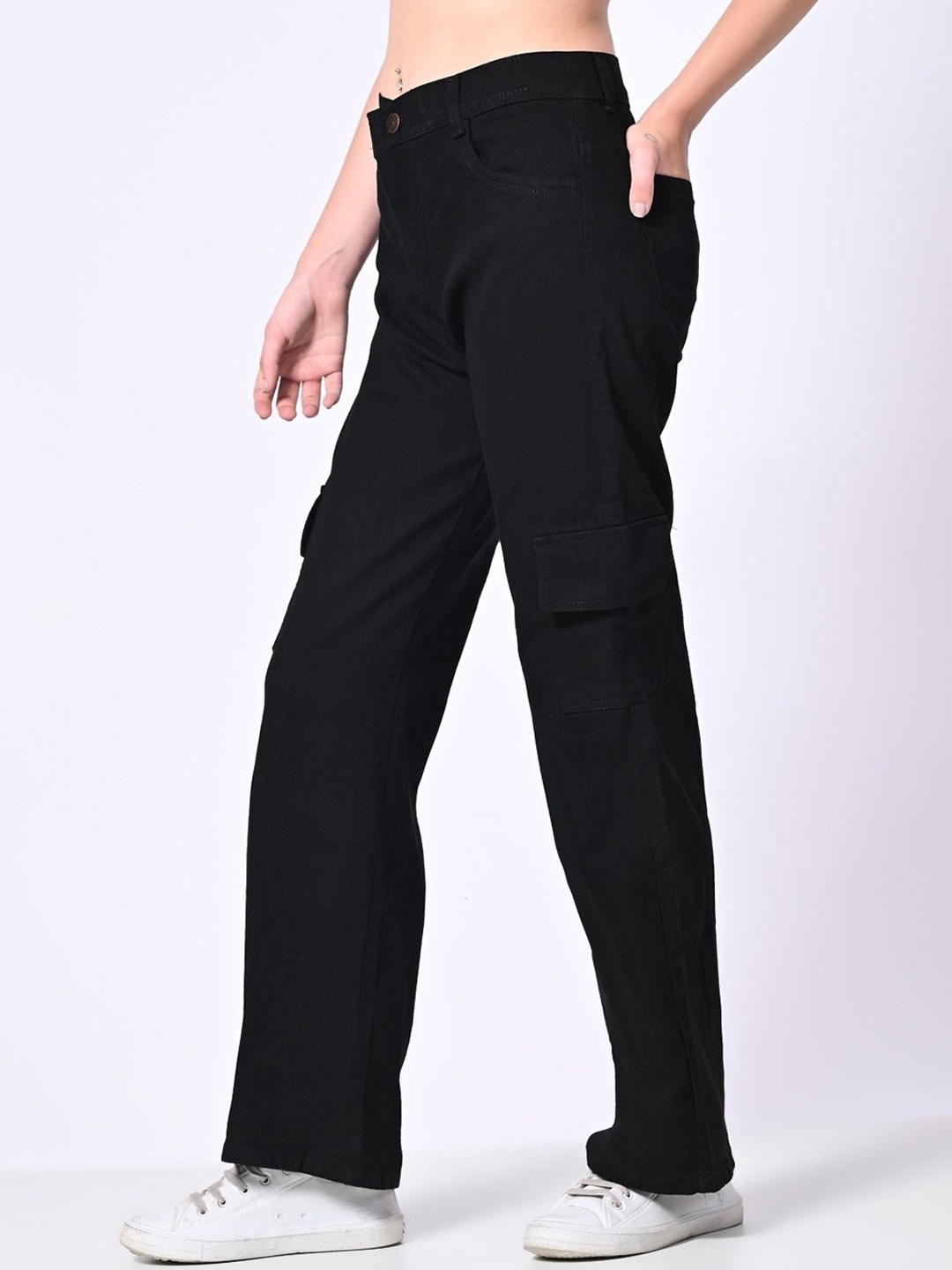 

LINARIA Women Classic High-Rise Clean Look Boyfriend Fit Jeans, Black