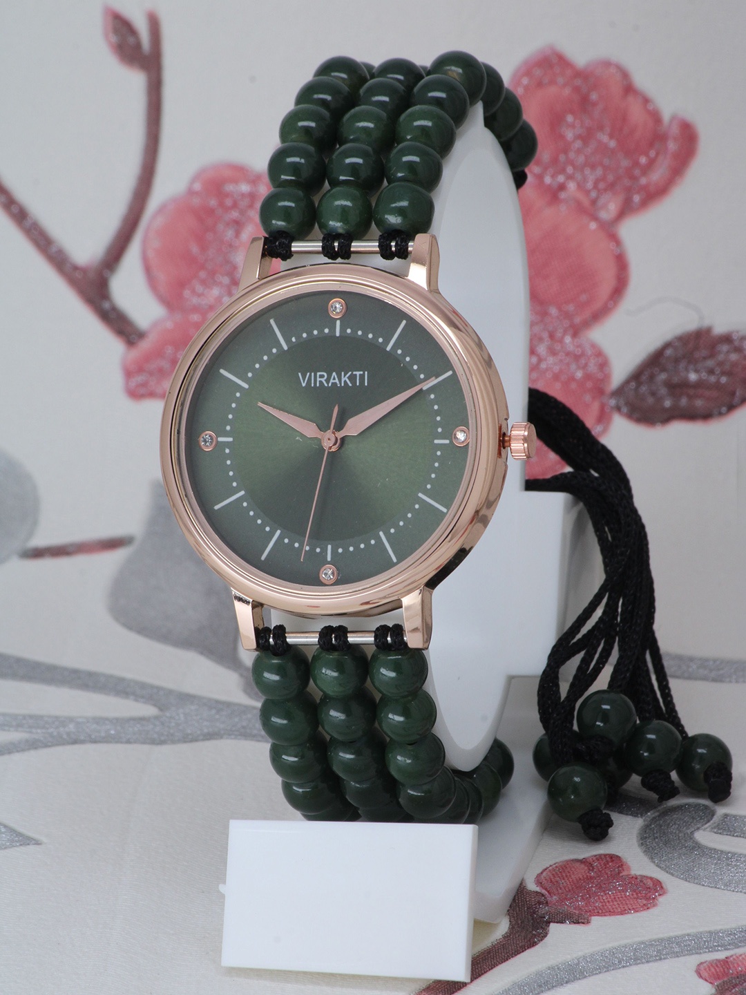 

VIRAKTI Women Brass Dial & Straps Analogue Watch M-01-GREEN