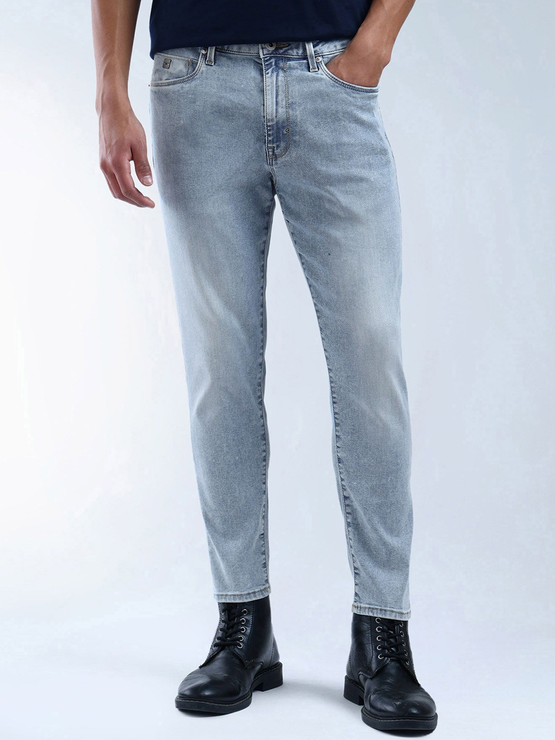 

Flying Machine Men Relaxed Fit Light Fade Jeans, Blue