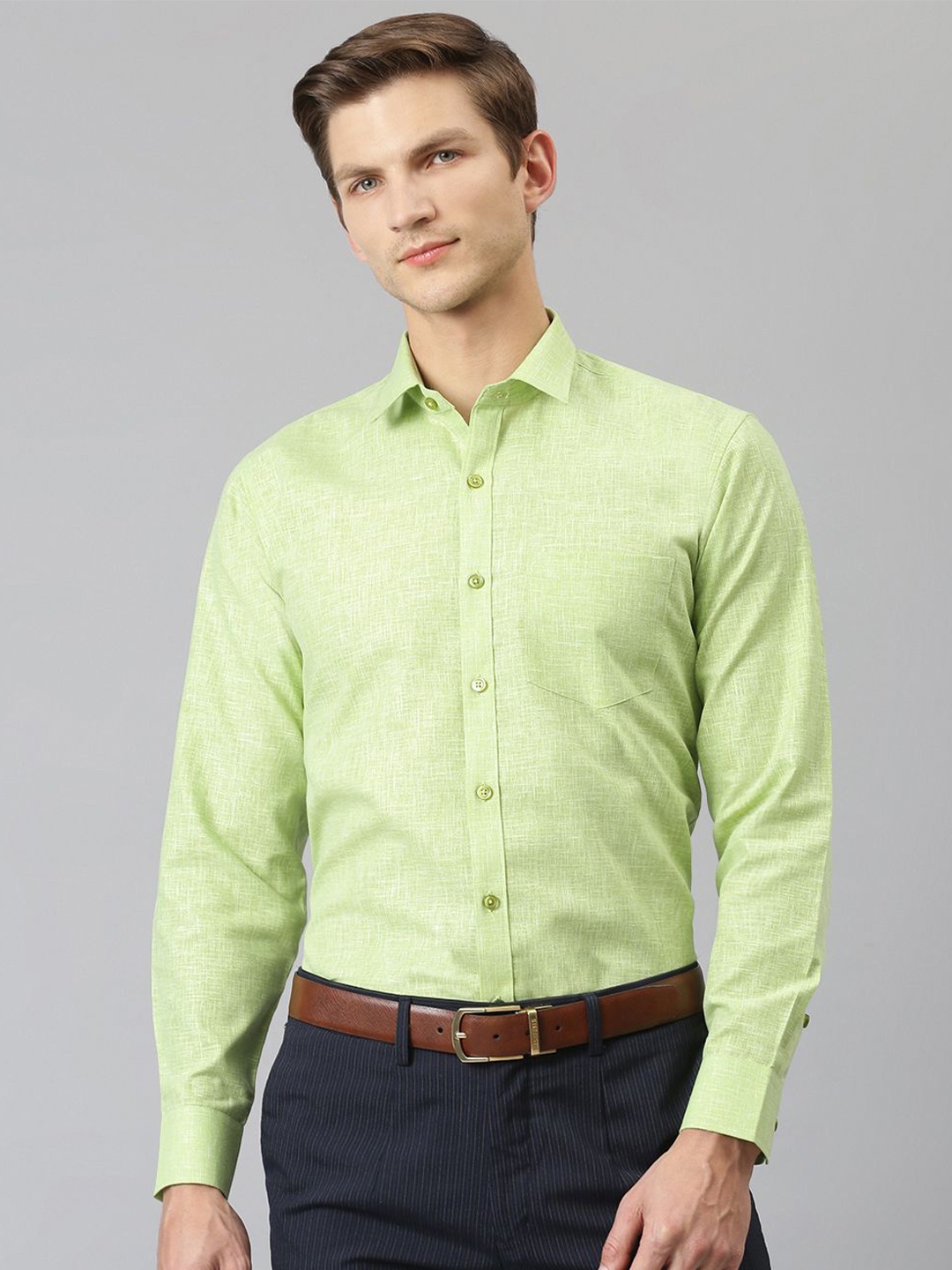 

ACCOX Men Comfort Opaque Formal Shirt, Green