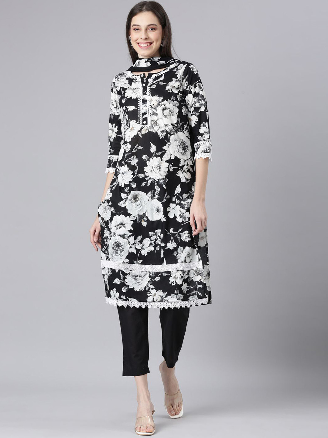 

Neerus Floral Printed Straight Kurta With Trousers And Dupatta, Black
