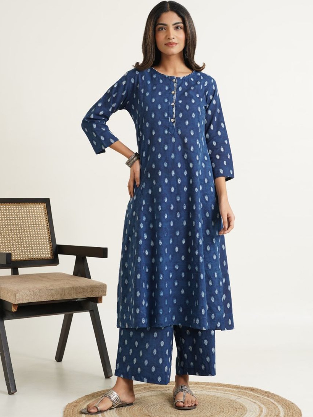 

GOODHAND Floral Printed Pure Cotton Round Neck A-Line Kurta With Palazzos, Blue