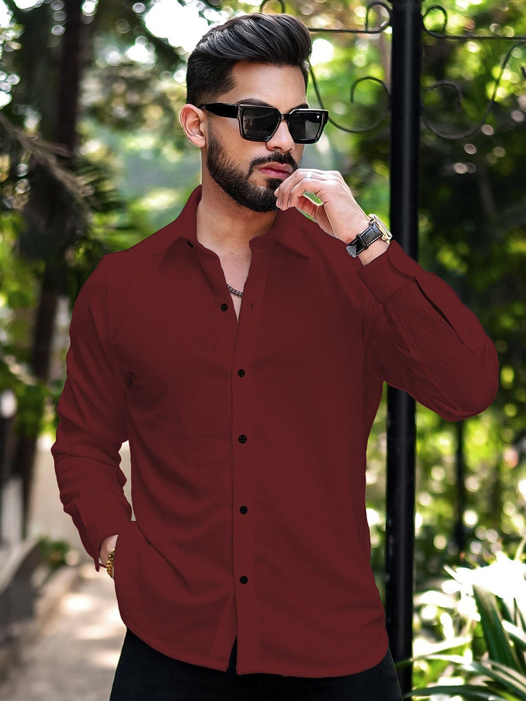 

Metronaut Men Opaque Casual Shirt, Maroon