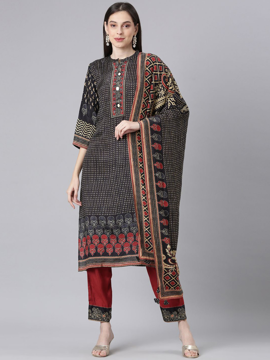 

Neerus Geometric Printed Sequinned Mandarin Collar Kurta with Trousers & Dupatta, Black