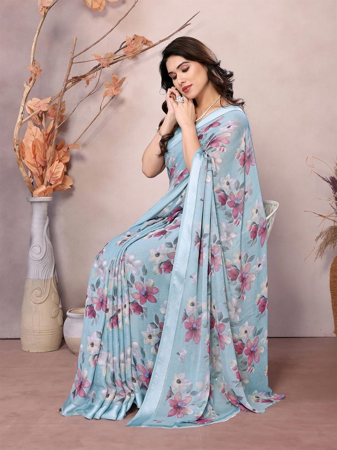 

ROOP SUNDARI SAREES Floral Printed Pure Silk Saree, Blue
