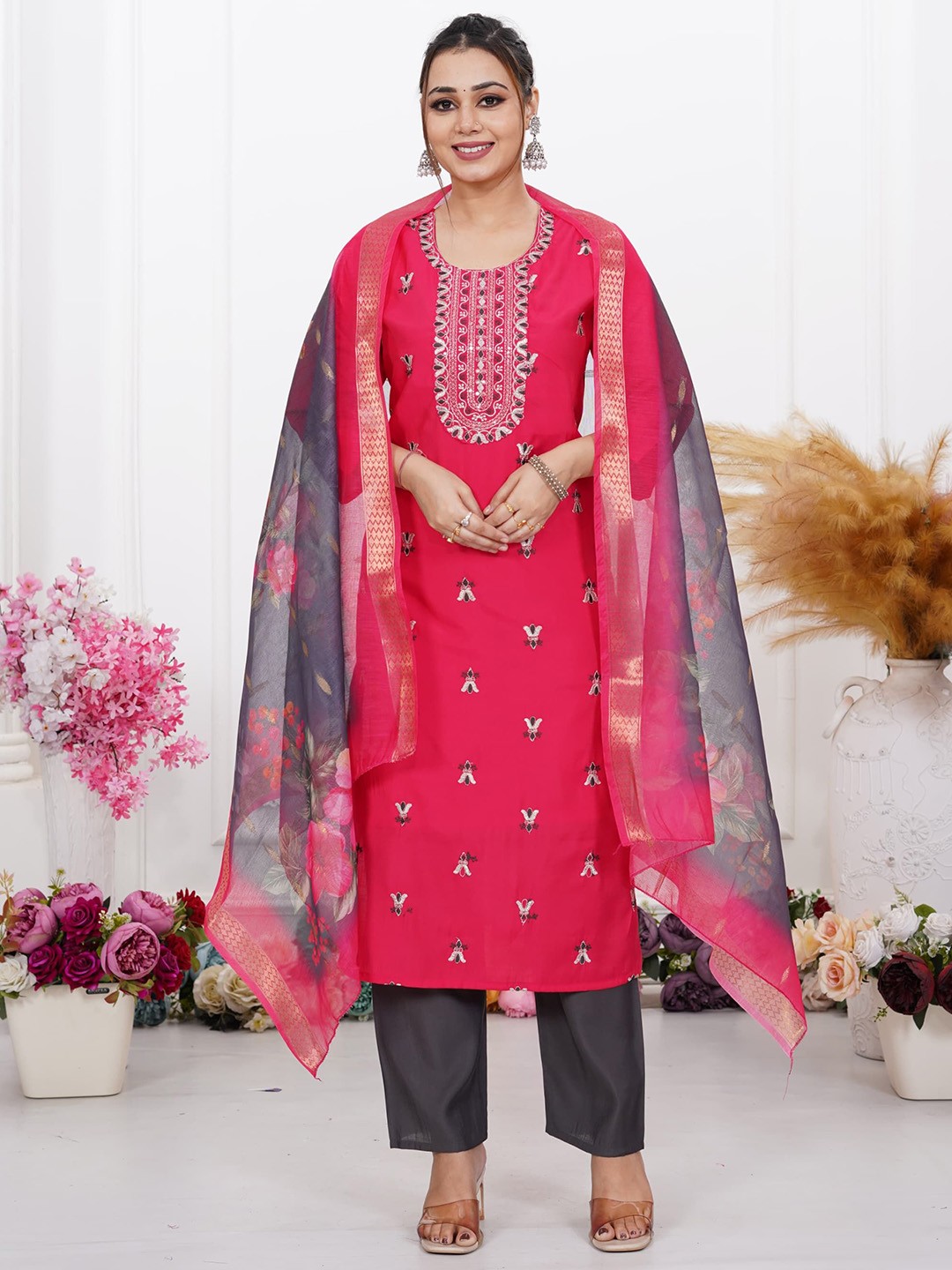 

Maheesha Floral Embroidered Round Neck Thread Work Straight Kurta With Trousers & Dupatta, Pink