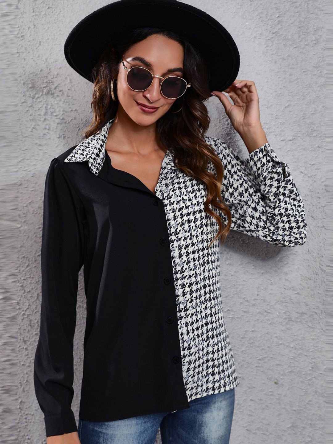 

Oh Rare Women Abstract Print Monochrome Cuffed Sleeves Shirt Style Top, Black