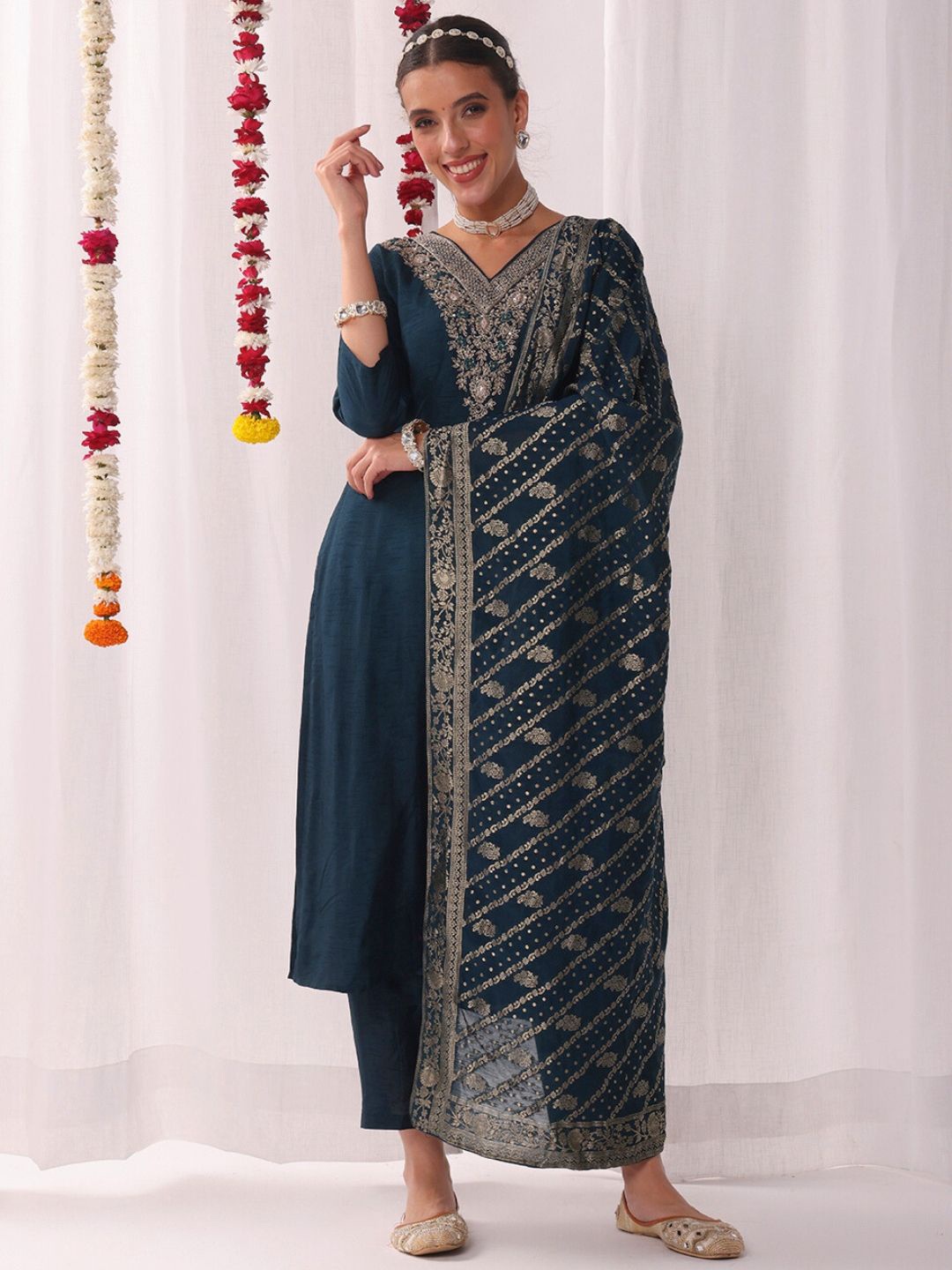 

Chhabra 555 V-Neck Kurta Trouser & Dupatta Set, Blue