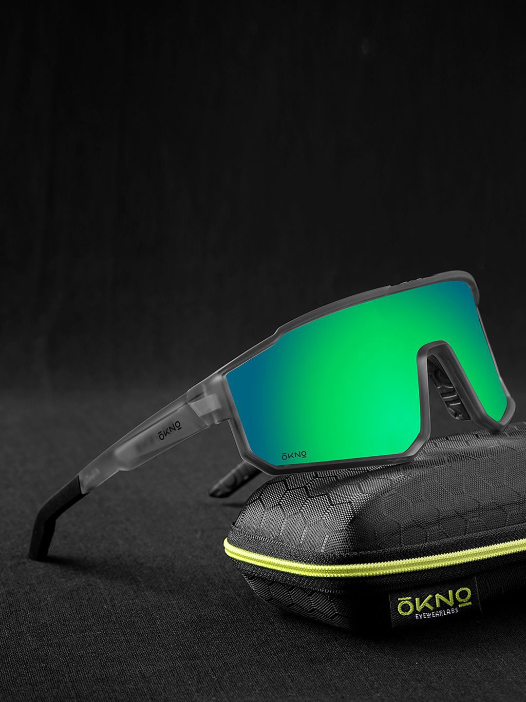 

OKNO Unisex TREKK Ghostly Sunglasses with Polarised and UV Protected Lens OKNOTREKKJAC6, Green