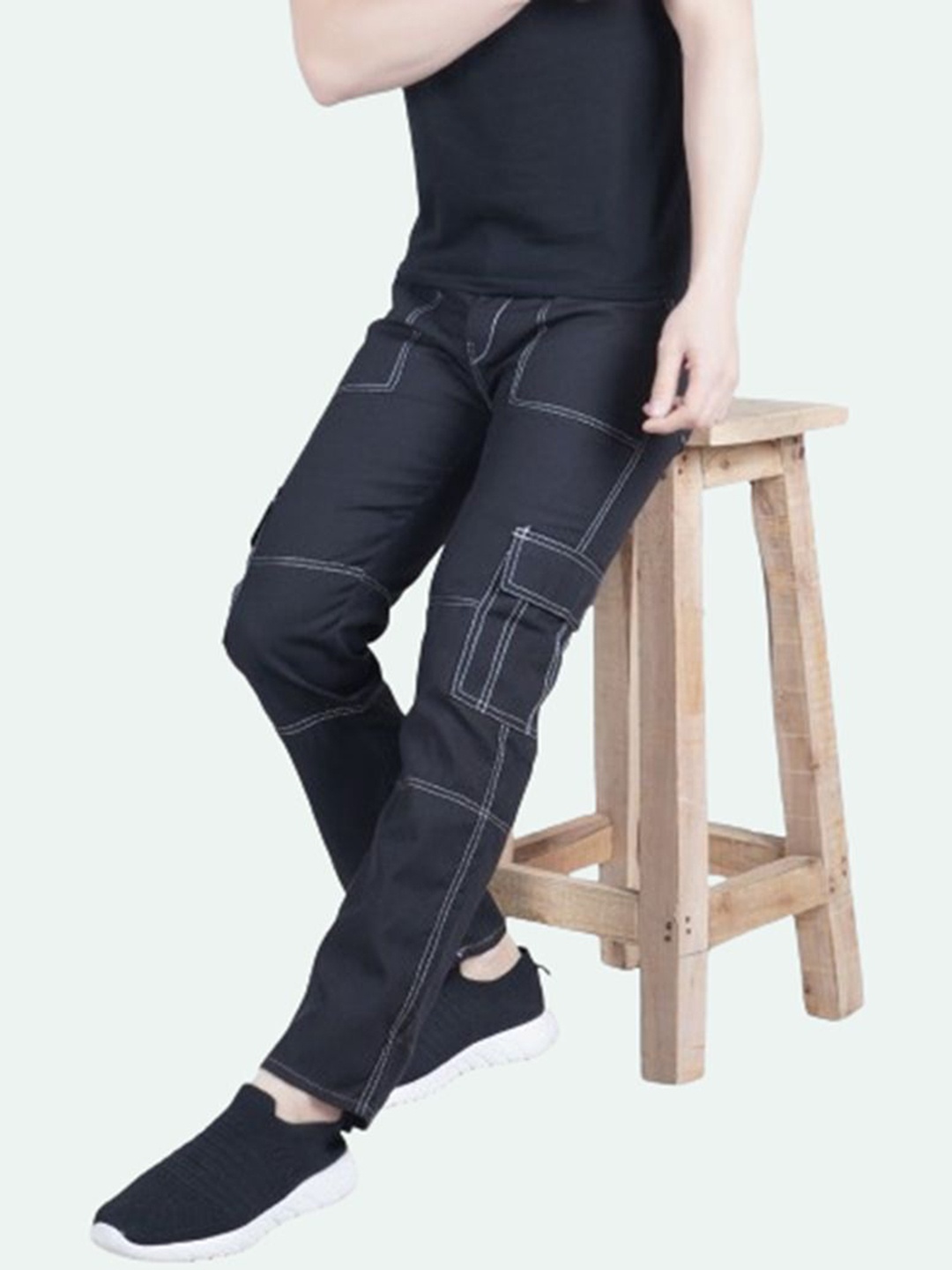 

LINARIA Men Cotton Classic Slim Fit Mildly Distressed Jeans, Black