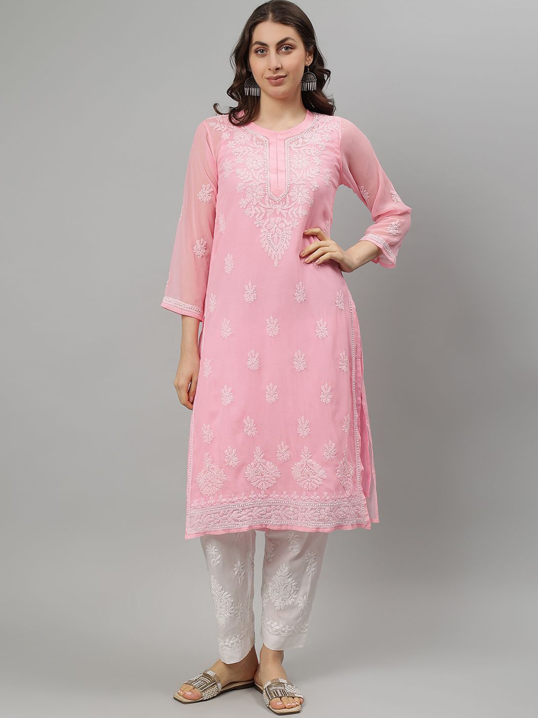 

Seva Chikan Floral Embroidered Chikankari Georgette Kurta, Pink