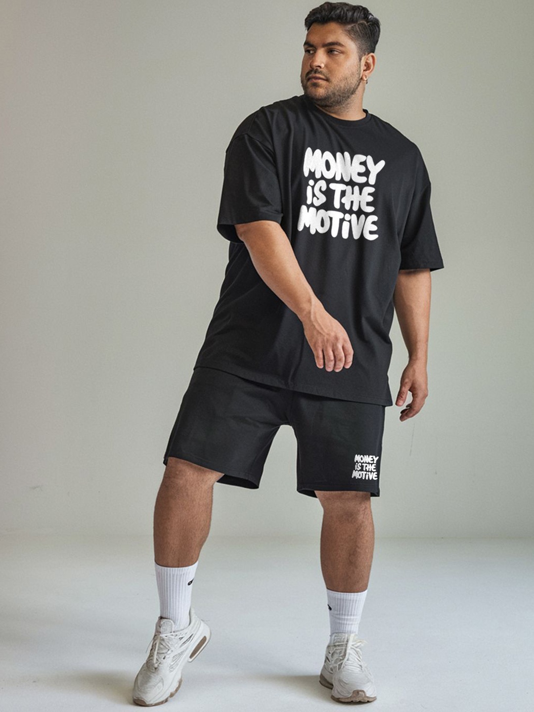 

FFLIRTYGO Typography Printed Round Neck T-Shirt With Shorts, Black