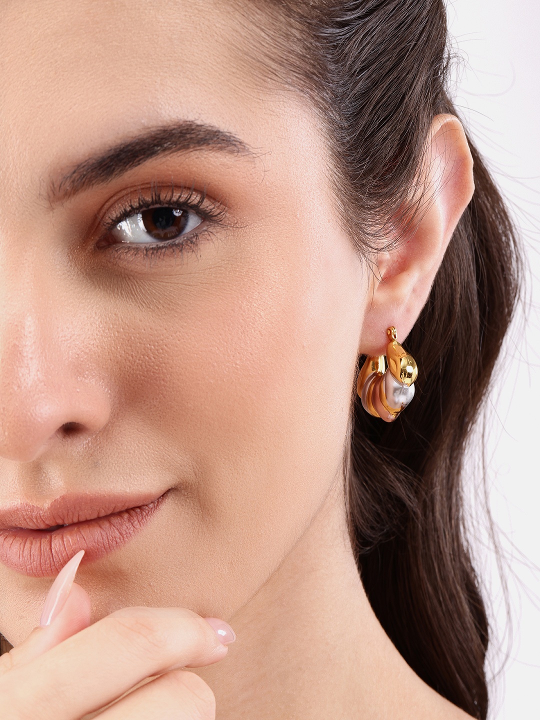 

DressBerry Shell Shaped Hoop Earrings, Multi