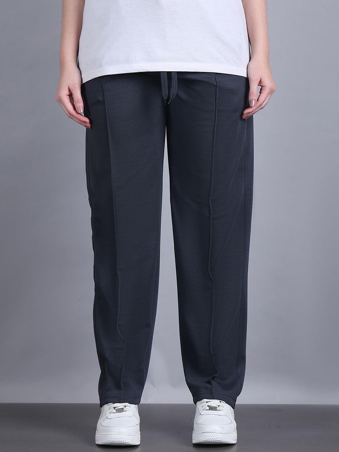 

MACK JONNEY Women Mid Rise Straight Fit Rapid-Dry Track Pants, Blue