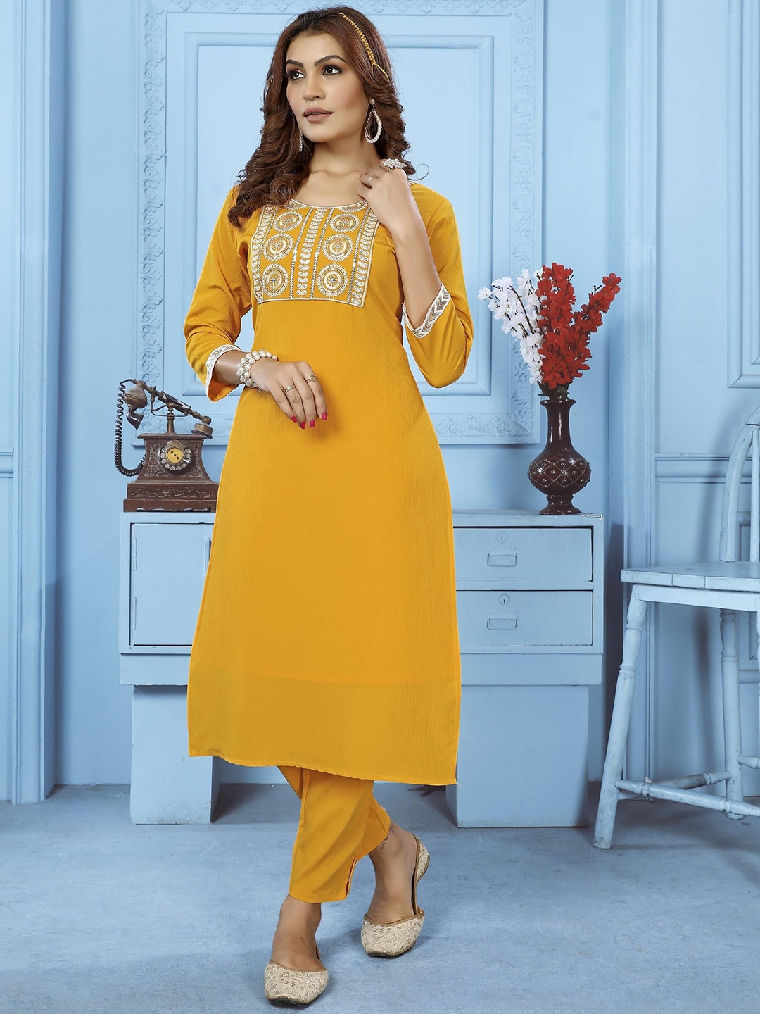 

Artihc Ethnic Motifs Embroidered Thread Work Straight Kurta with Trousers, Yellow