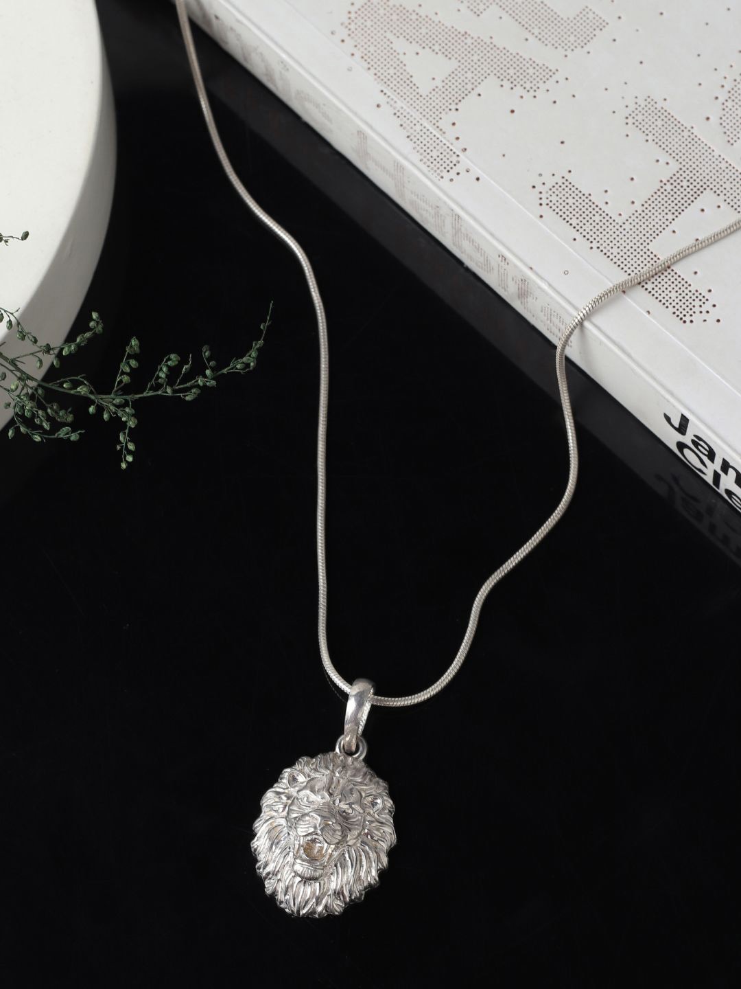 

Metronaut 92.5 Sterling Silver Contemporary Shaped Pendants