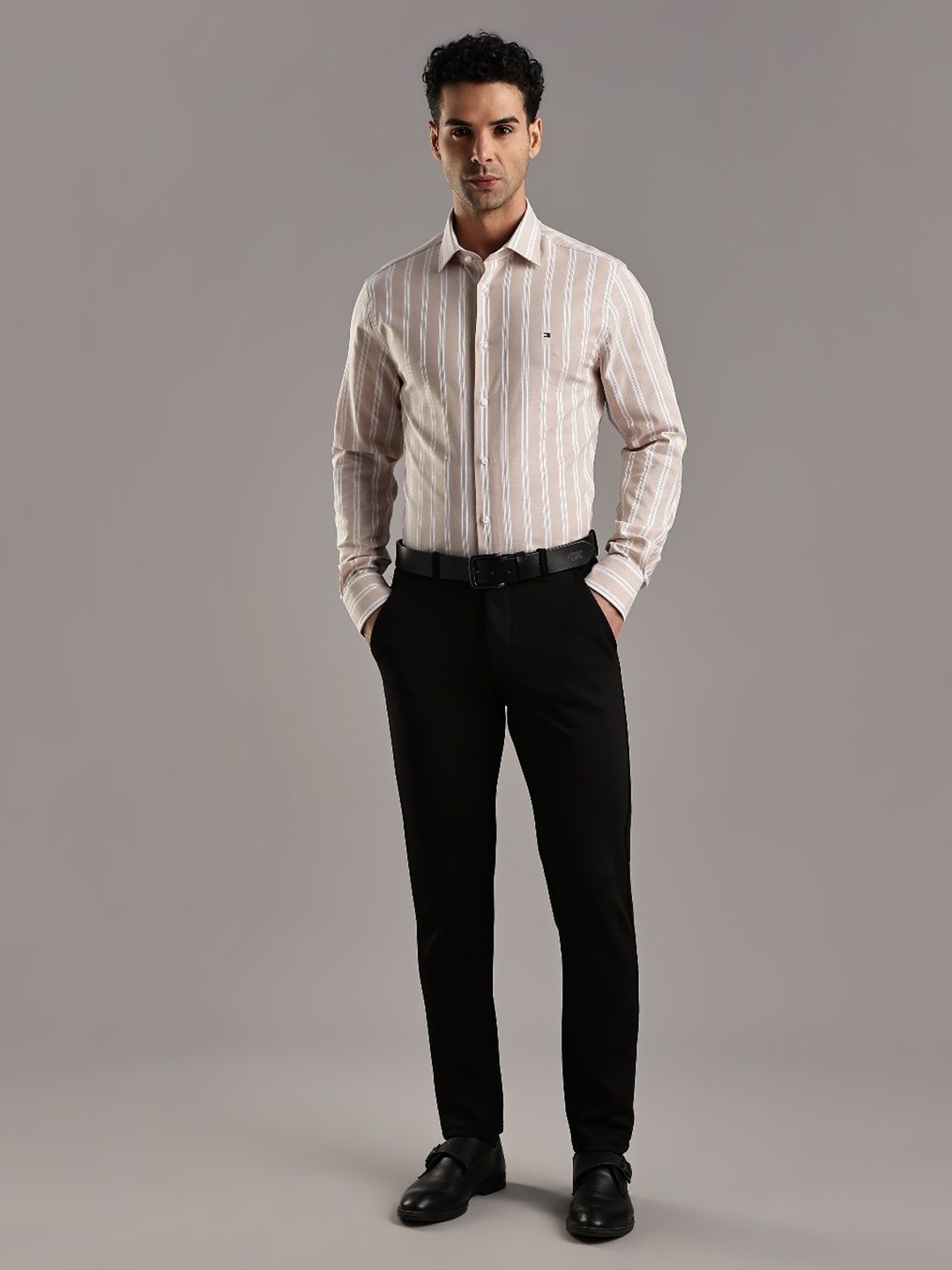 

Tommy Hilfiger Men Opaque Striped Formal Shirt, Beige