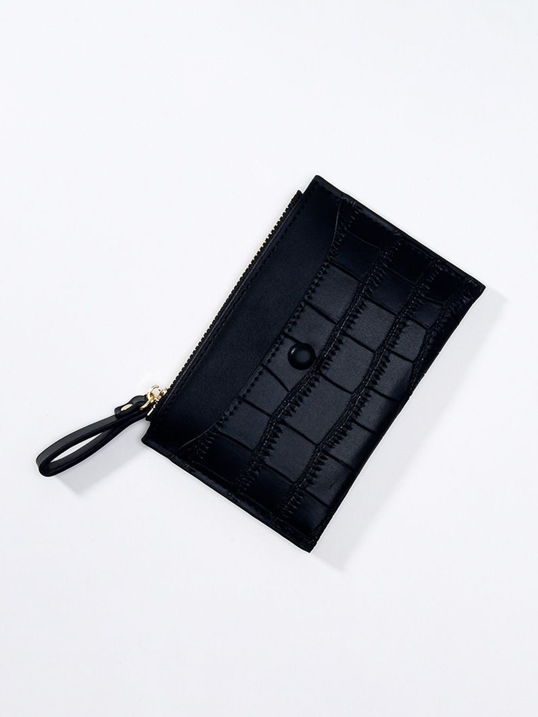 

DressBerry Women Textured Card Holder, Black