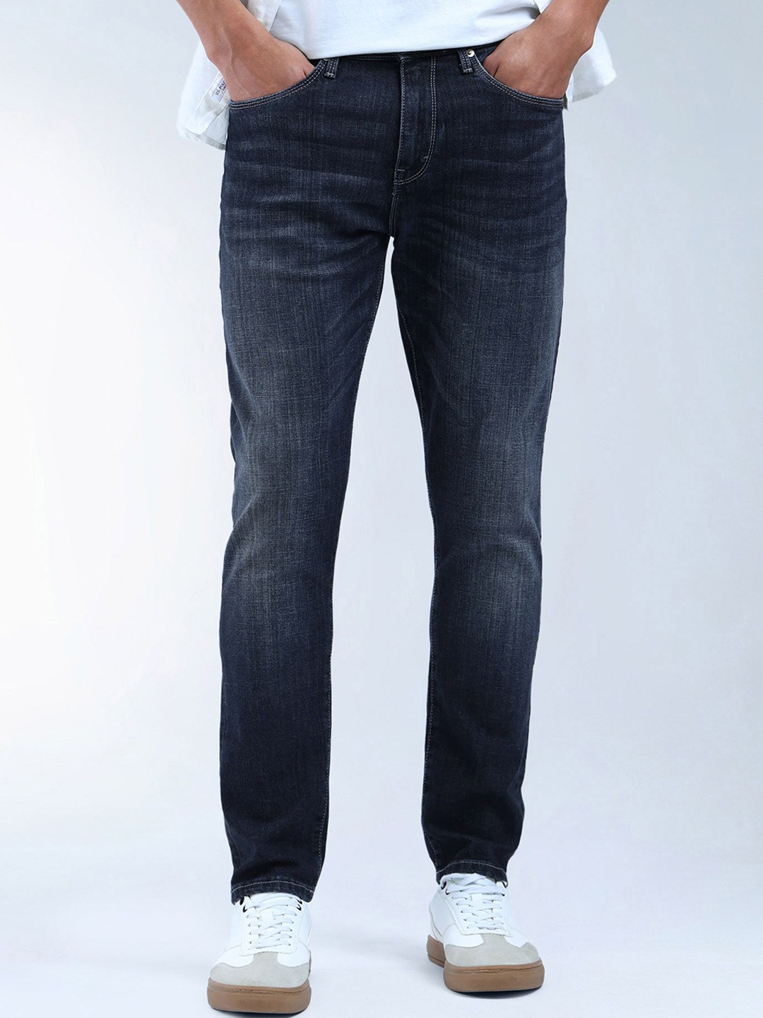 

Flying Machine Men Slim Fit Heavy Fade Jeans, Blue