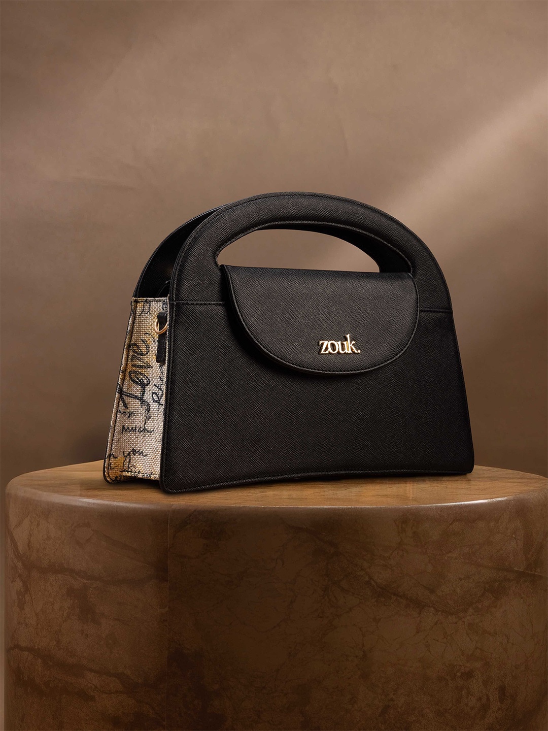 

ZOUK Printed Structured Sling Bag with Applique, Grey