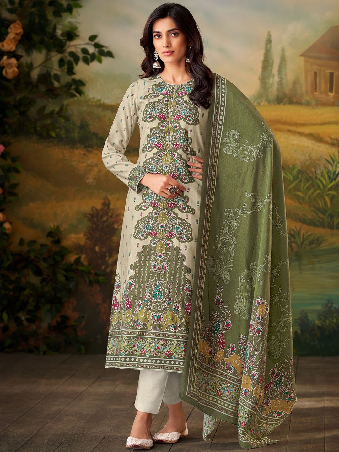 

Stylee LIFESTYLE Floral Printed Pure Silk Unstitched Dress Material, Cream
