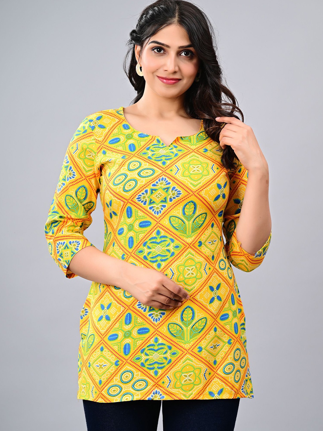 

ASHRU Ethnic Motifs Printed Pure Cotton Kurti, Yellow