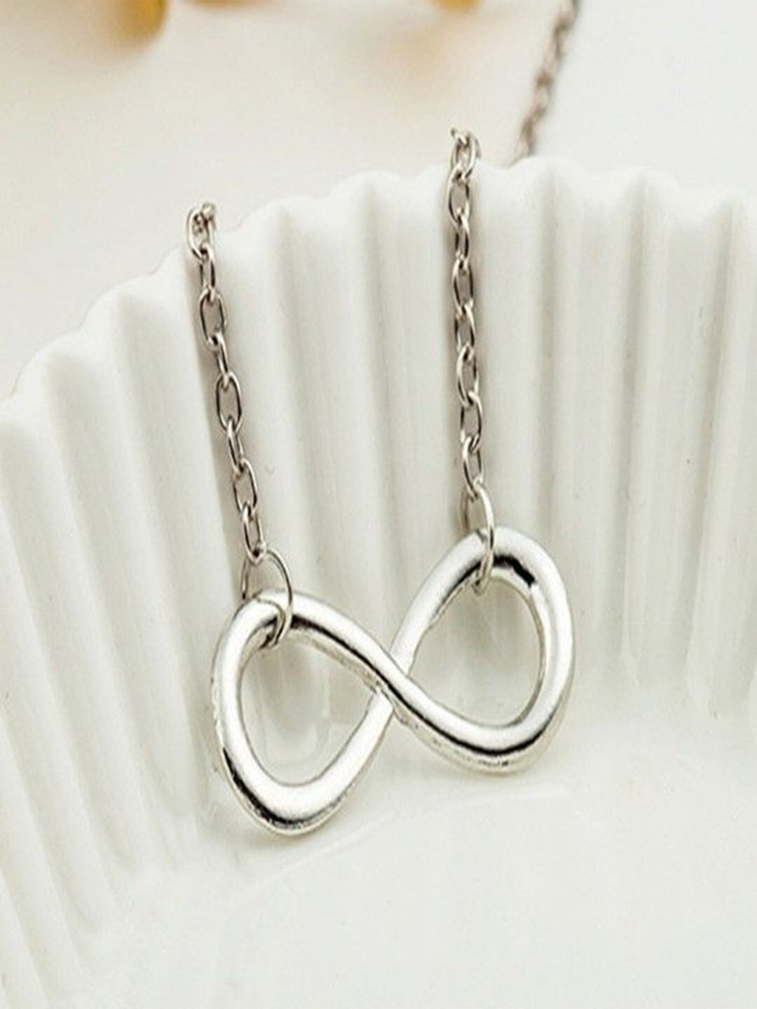 

AGARWALPRODUCT Silver-Plated Stainless Steel Infinity Minimal Chain