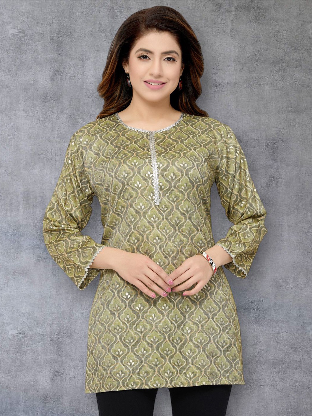 

Saree Swarg Ethnic Motifs Printed Kurti, Green
