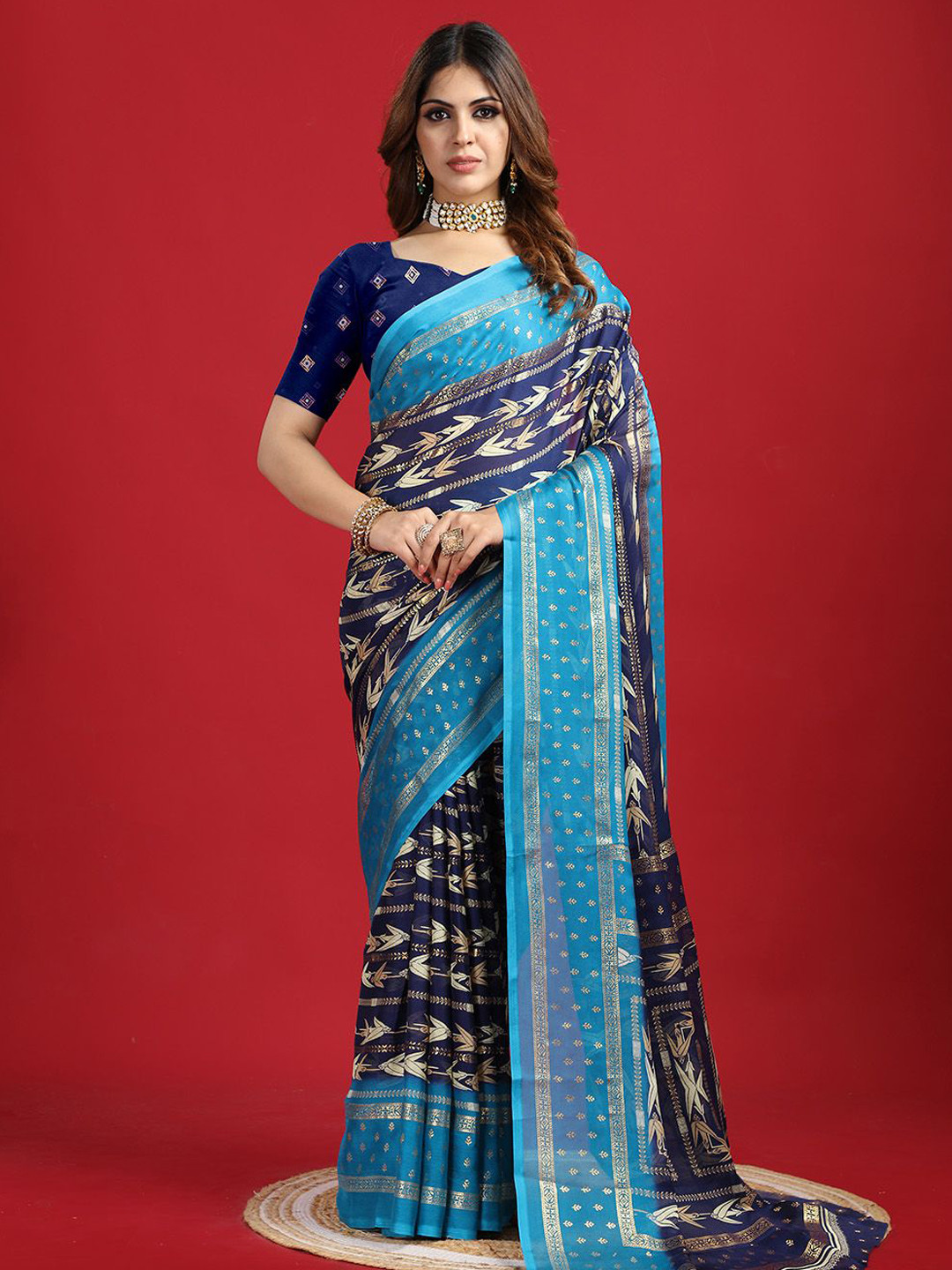 

VIRENDRA TEXTILES Women Woven Design Saree With Blouse Piece, Navy blue