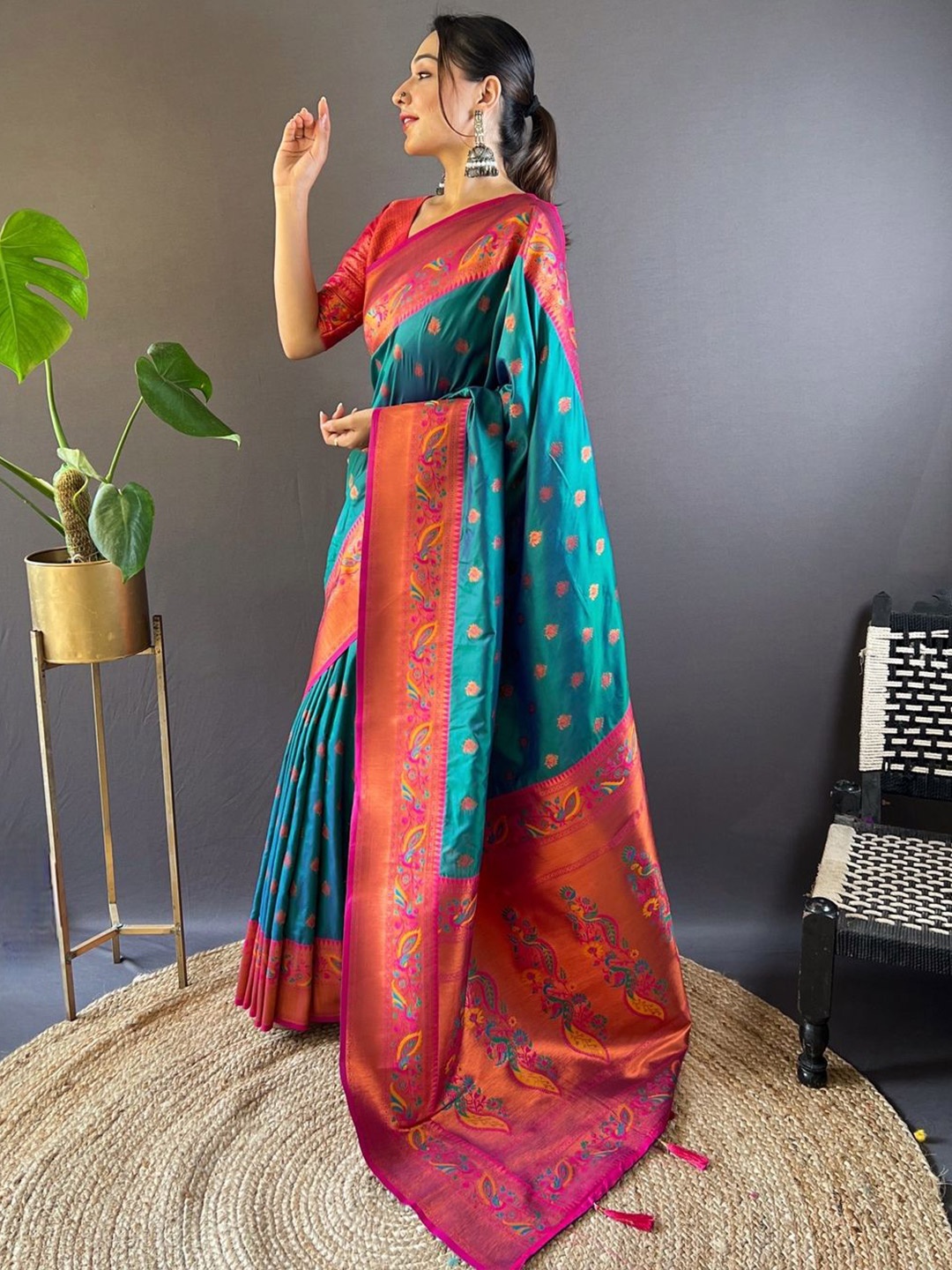 

House of Pataudi Woven Design Paithani Saree With Blouse Piece, Teal