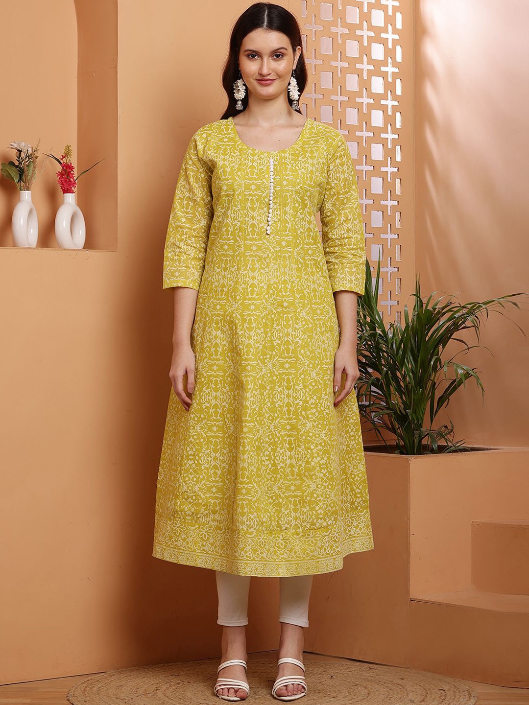 

DEGE Floral Printed Panelled Cotton Anarkali Kurta, Yellow