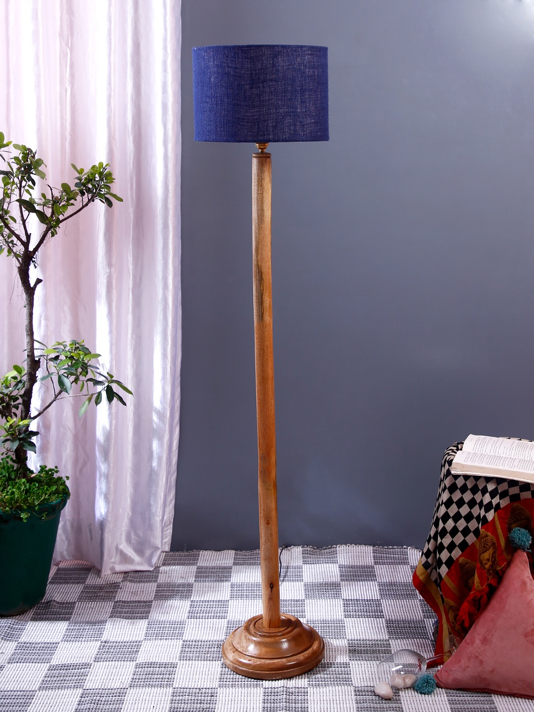 

Devansh Blue & Brown Wooden Cylindrical Shaped Floor Lamp