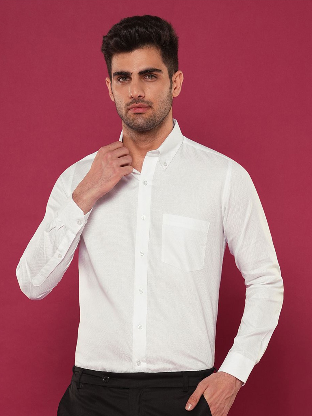 

John Philips Men Slim Fit Opaque Casual Shirt, White
