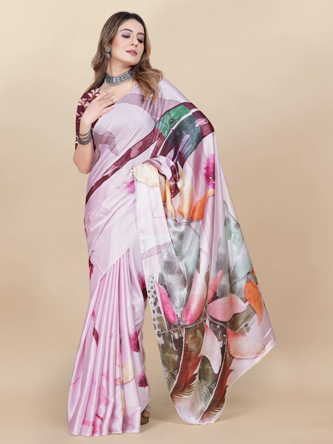 

Exclusiva Floral Printed Satin Saree, Pink