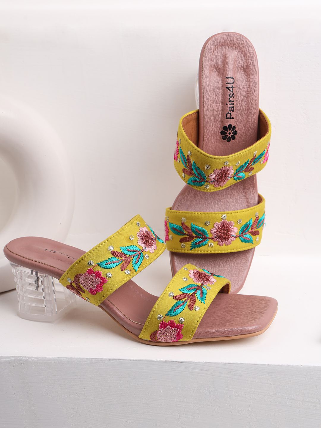 

Pairs4U Women Embroidered Ethnic Platform Sandals, Lime green