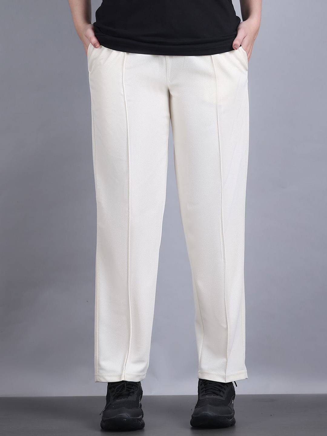 

MACK JONNEY Women Relaxed Fit Mid-Rise Cotton Track Pants, White