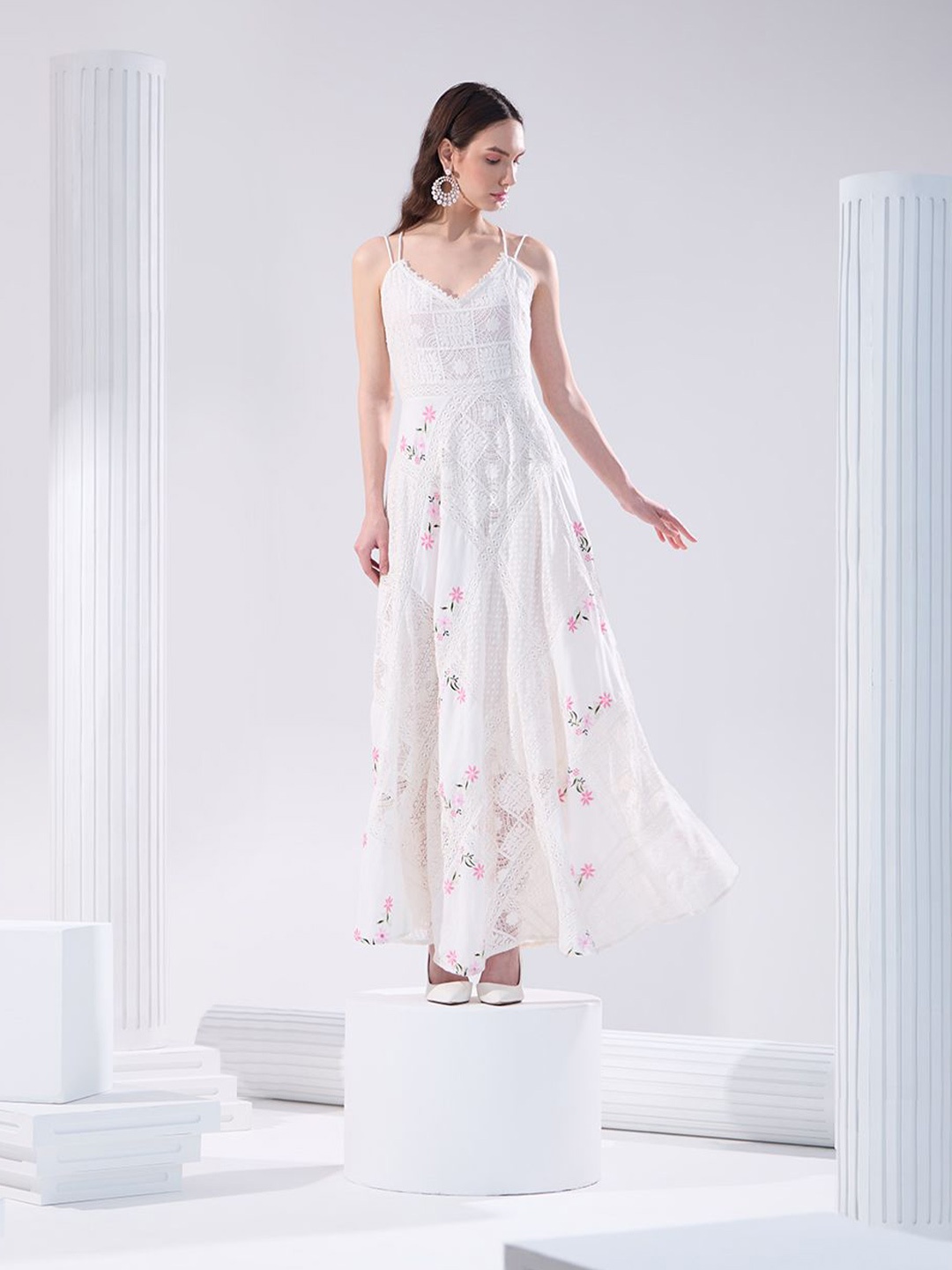 

Vero Moda Women Fit & Flare Maxi Dress, White