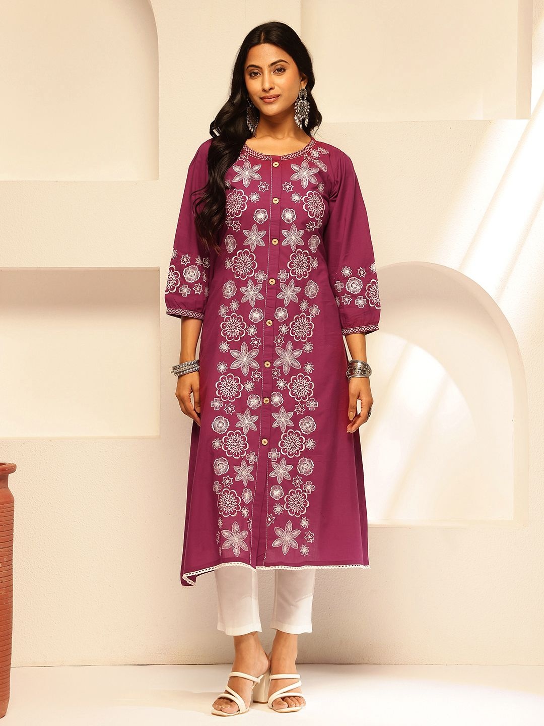 

Vbuyz Floral Embroidered Thread Work Cotton A-Line Kurta, Magenta