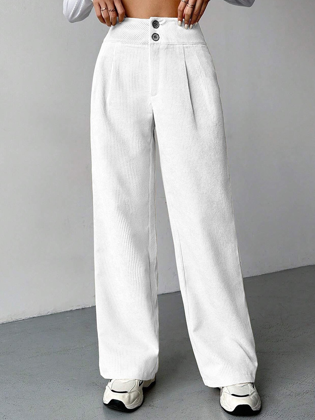

RAJOVATI Women Loose Fit Mid-Rise Pleated Trousers, White