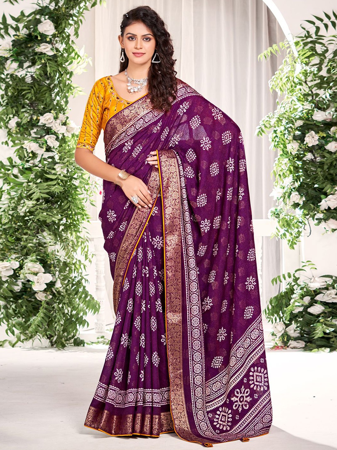 

Panzora Ethnic Motifs Printed Zari Saree, Purple