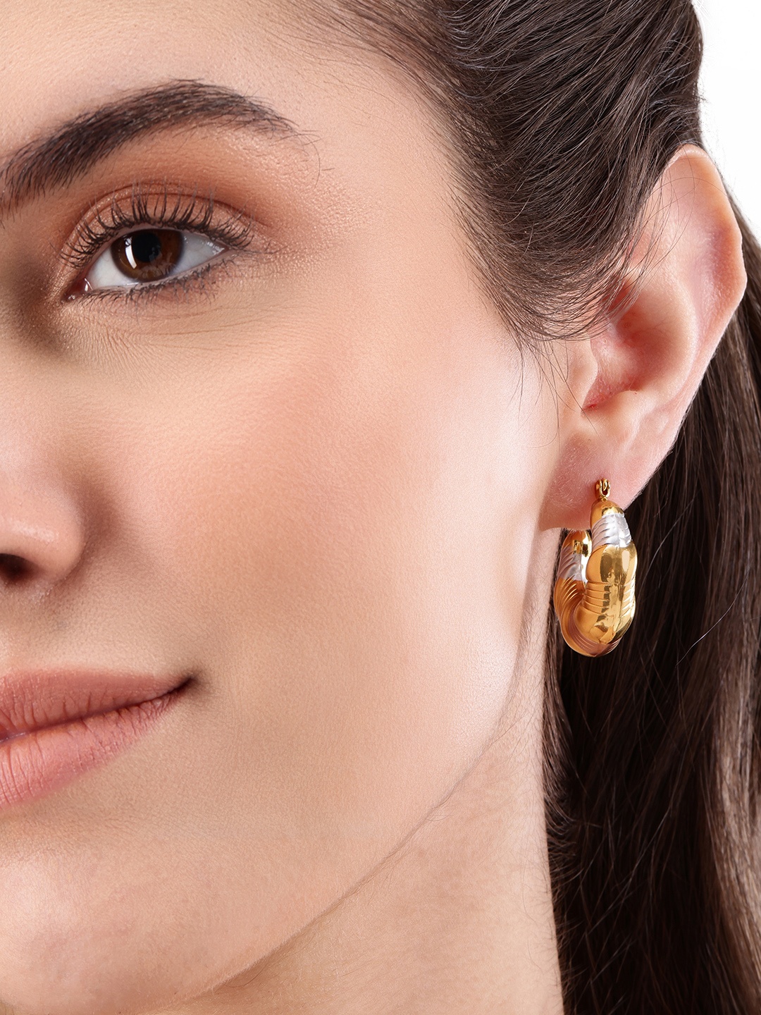 

DressBerry Oval Hoop Earrings, Multi