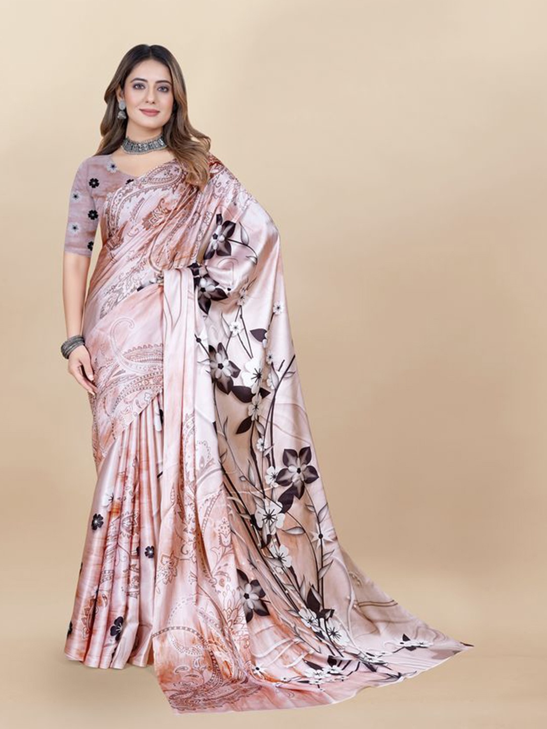 

Exclusiva Floral Printed Satin Saree, Beige