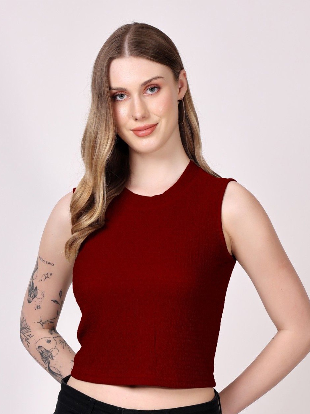 

TQH Solid Round Neck Crop Tank Top, Maroon