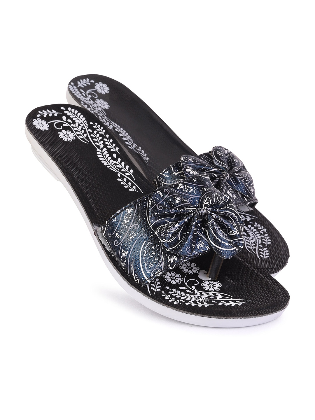 

PENNEN Women Printed Sliders, Black