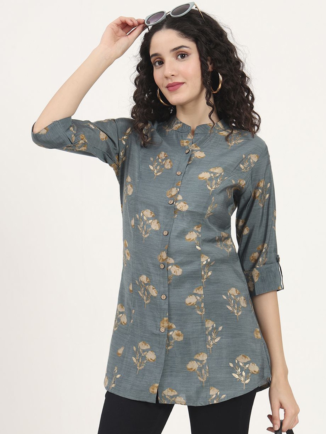 

Divena Women Floral Print Mandarin Collar Roll-Up Sleeves Top, Grey